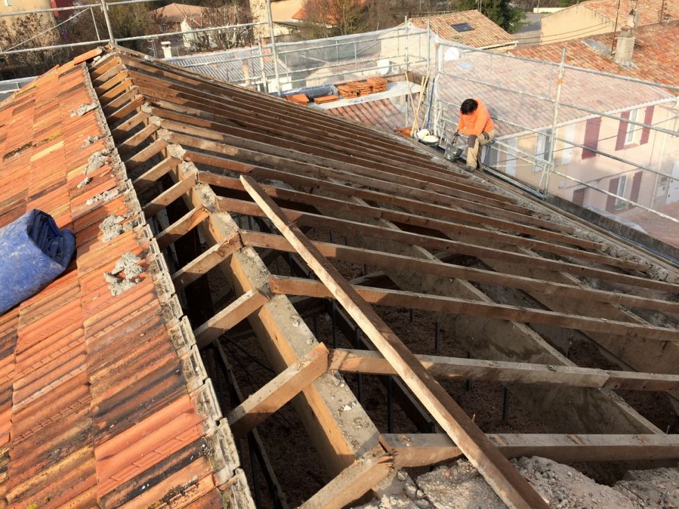 Refaire toiture en tuiles plates